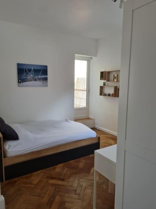 Bel Appartement 3 Suites Privatives Hyper Centre Tourcoing Exterior photo